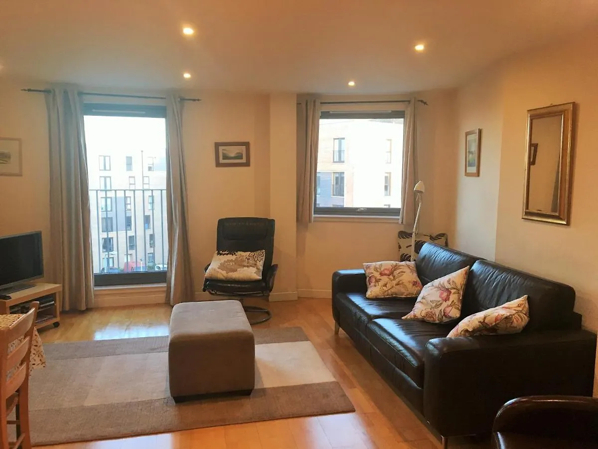 Abbey- Nice Edinburgh Citycenter Apartment