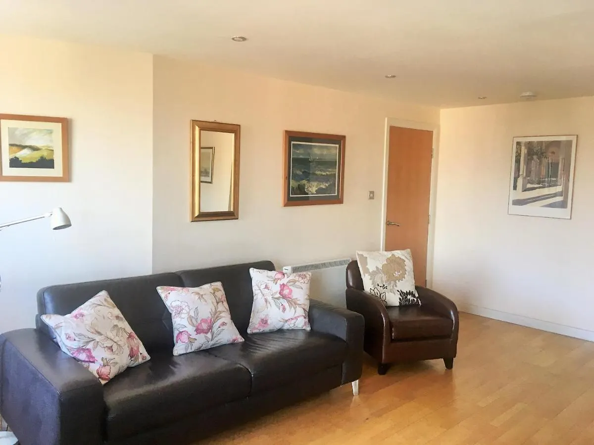 Abbey- Nice Edinburgh Citycenter Apartment Birleşik Krallık